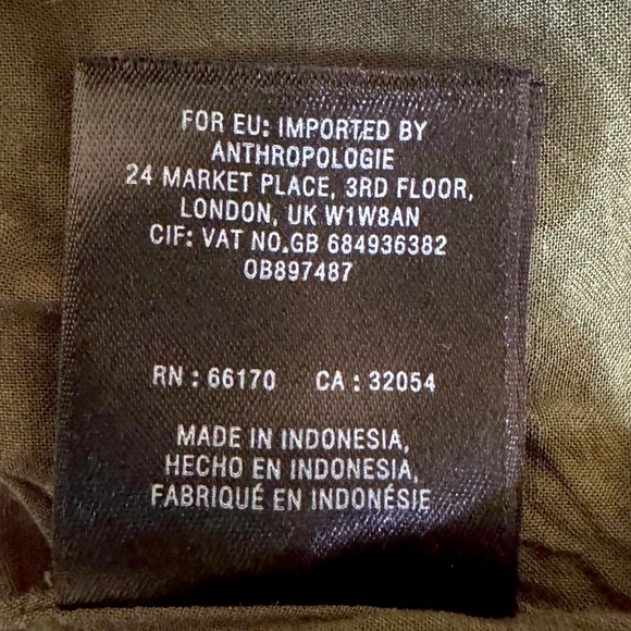 Maeve by Anthropologie Eyelet Flutter Sleeve Top. Forest Green  Size 0. EUC - Picture 9 of 12